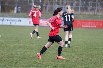 Bild 255 - wBJ VfL Pinneberg - Waldd�rfer SV : Ergebnis: 5:0